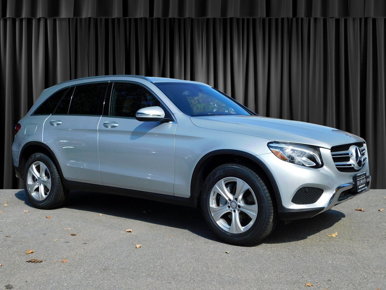 Certified Pre Owned 2017 Mercedes Benz Glc 300 Awd 4matic